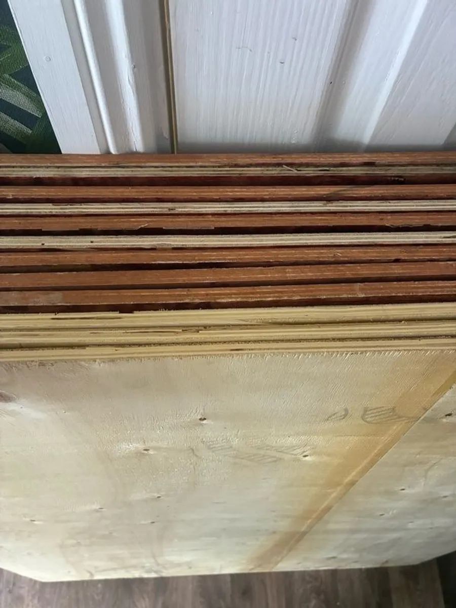 Sheets of timber - Image 4