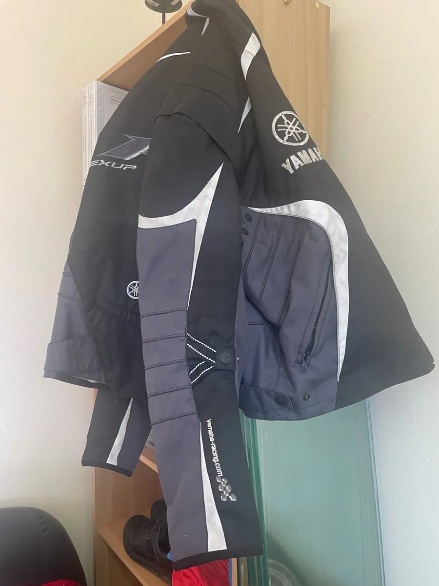 Motor cycle jacket and tank bag - Image 1
