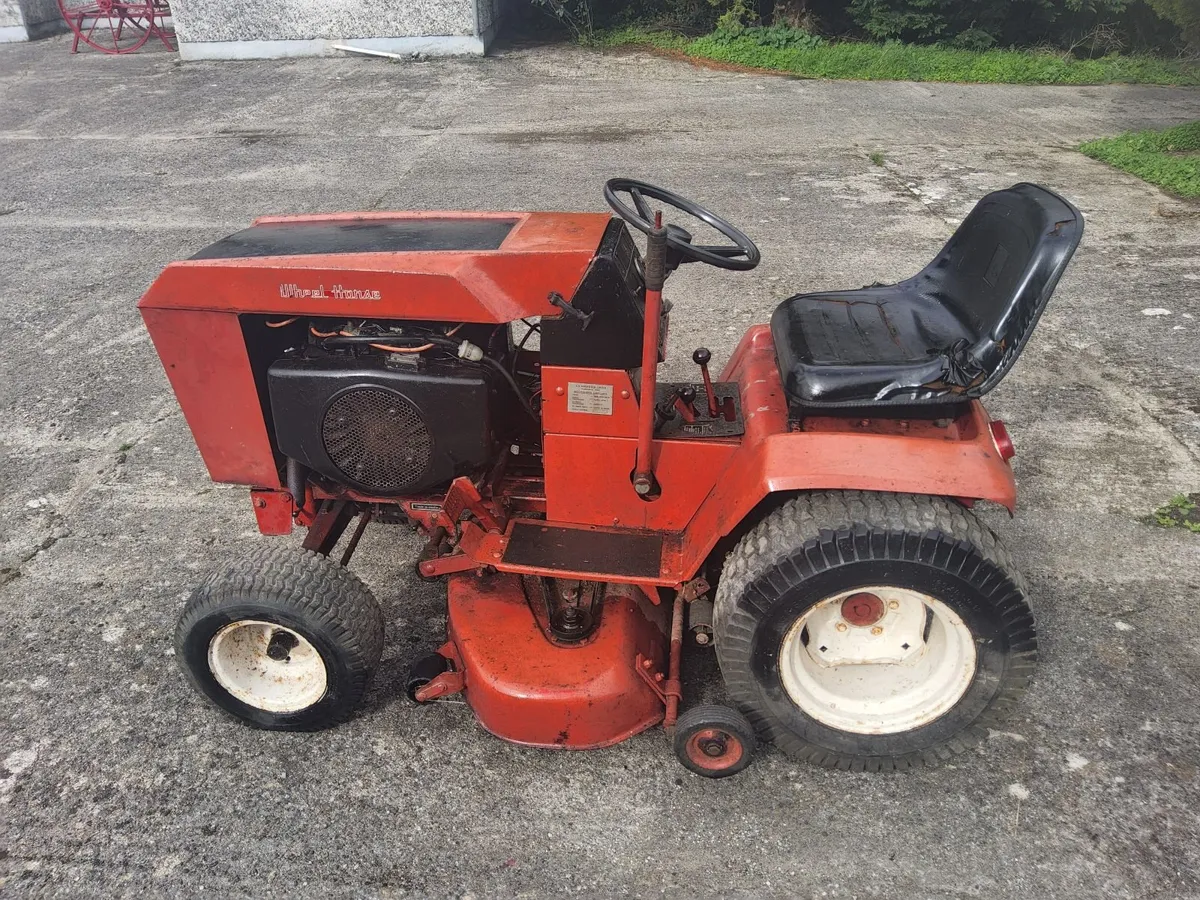Old Wheel Horse Lawnmower - Image 3