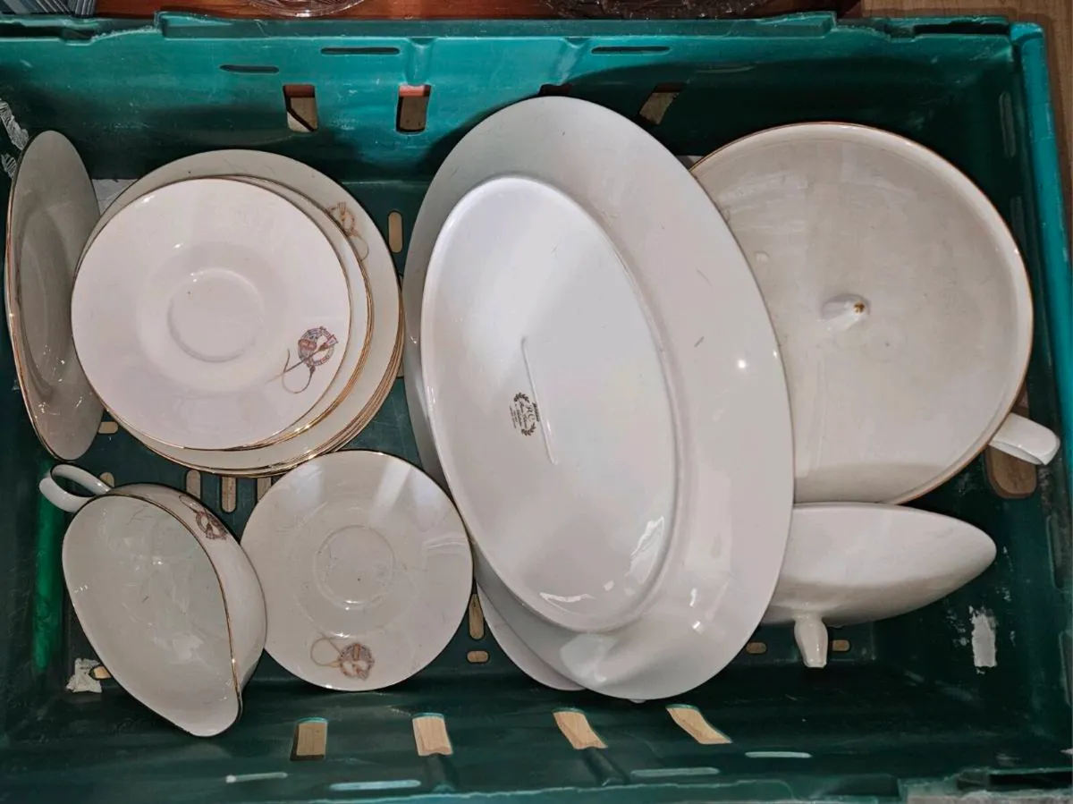 27 Pieces of Arklow RC Bone China - Image 2