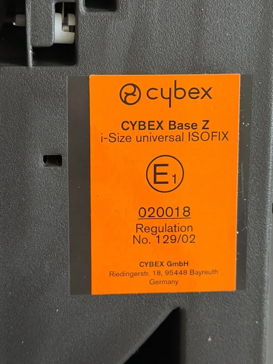 Cybex Base Z i-Size ISOFIX - Image 1