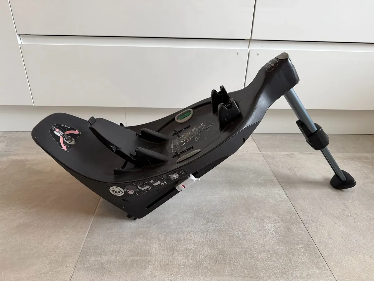 Cybex Base Z i-Size ISOFIX - Image 2