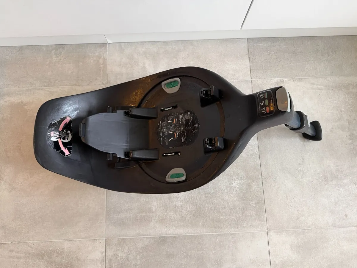 Cybex Base Z i-Size ISOFIX - Image 3