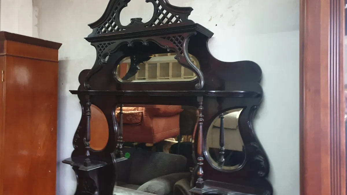 Sideboard - Image 2