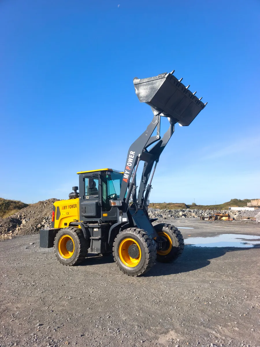 Loading shovel - Image 4