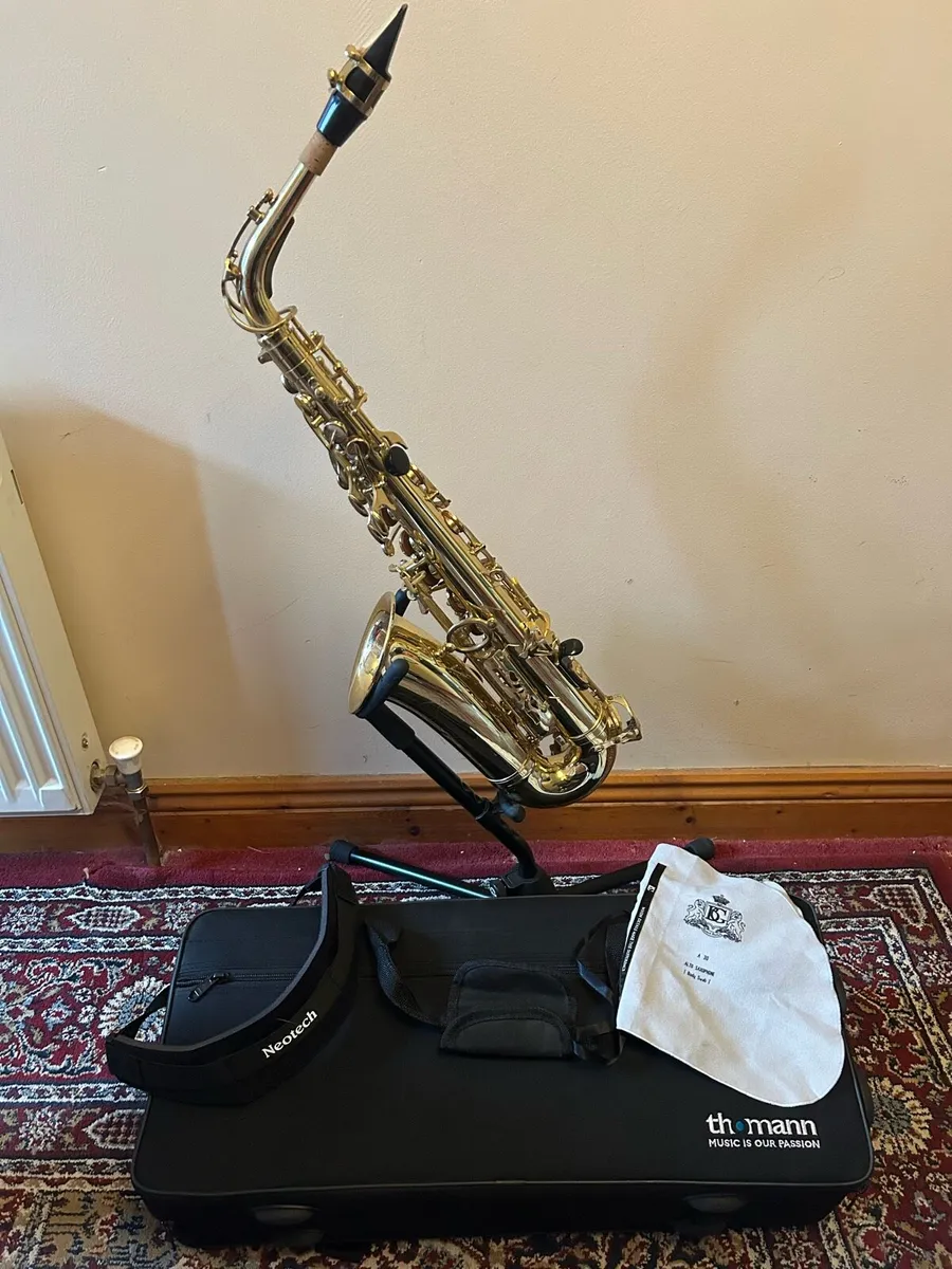 Thomann Alto Saxophone with Case & Accessories - Image 2