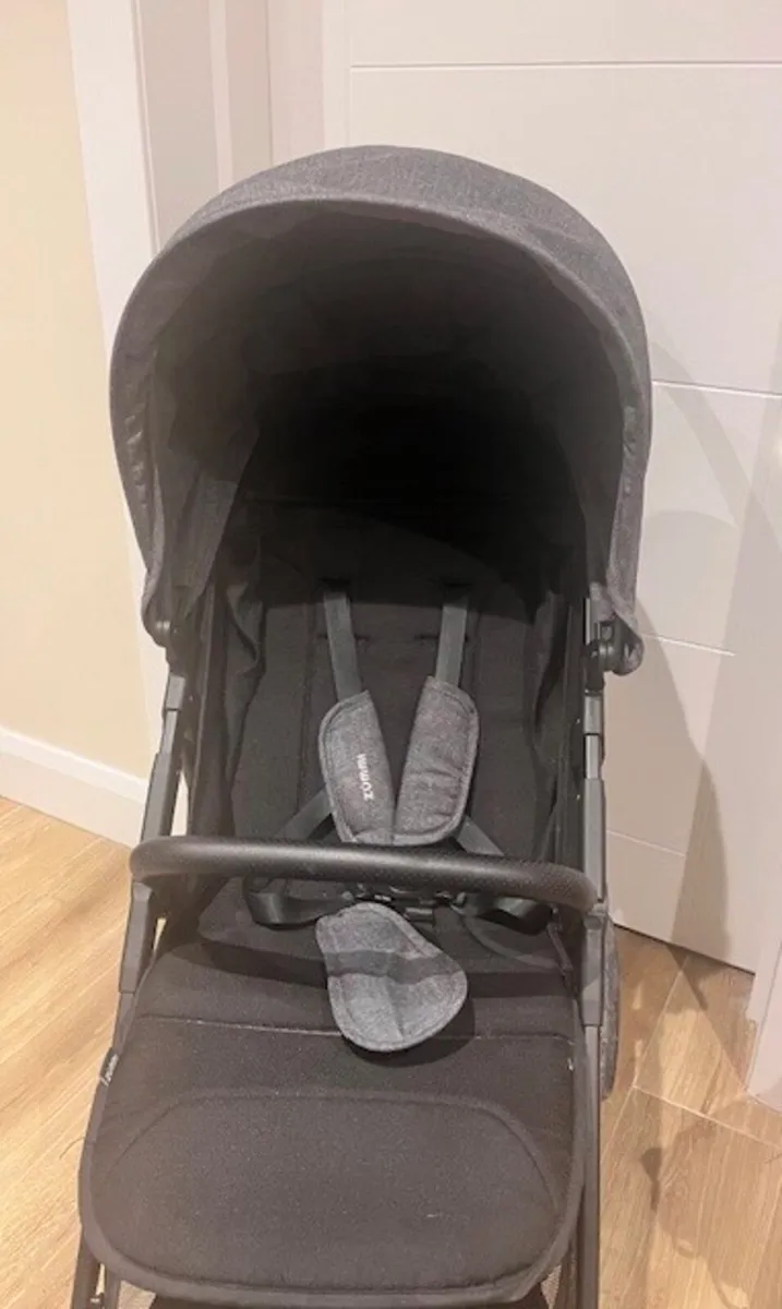 Pram - Image 2