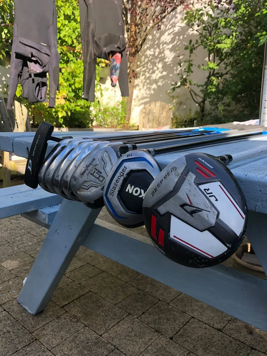 Bag of golf clubs - Image 4