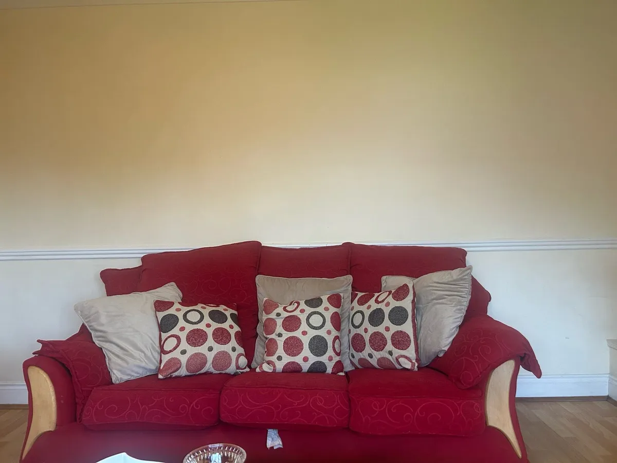 Sofa and arm chairs - Image 3
