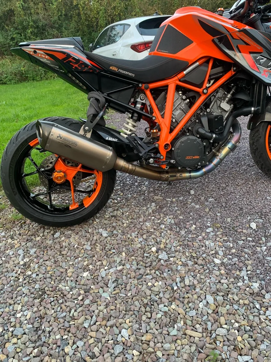 KTM 1290 Superduke - Image 2