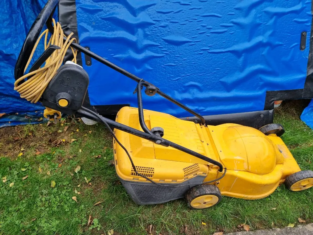 Lawnmower