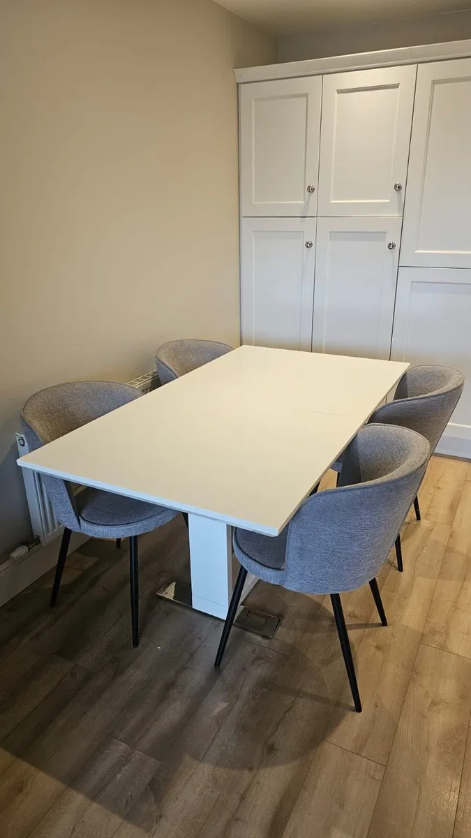 Apt Clearance Navan - Kitchen + Bedroom Furniture - Image 1