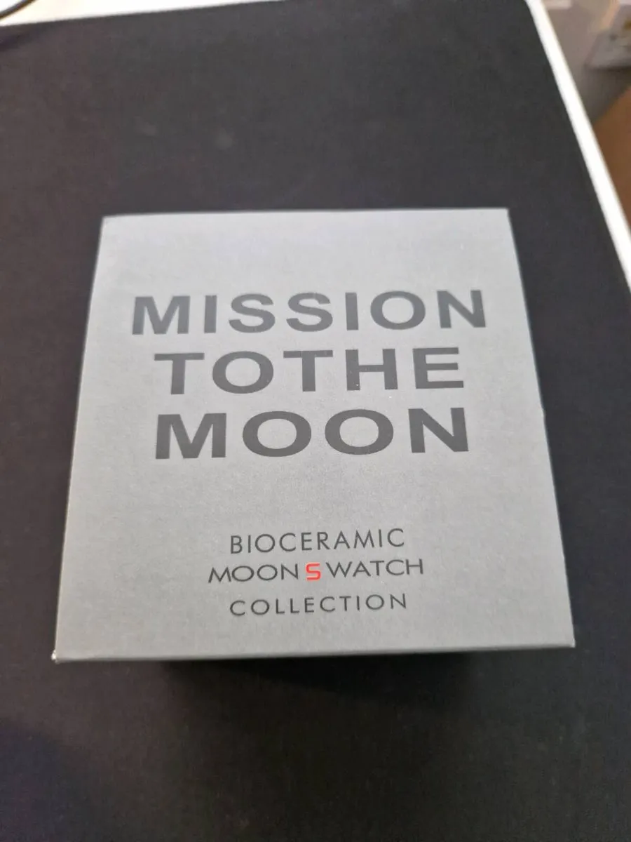 BOX ONLY Moonswatch Mission to the Moon - Image 2