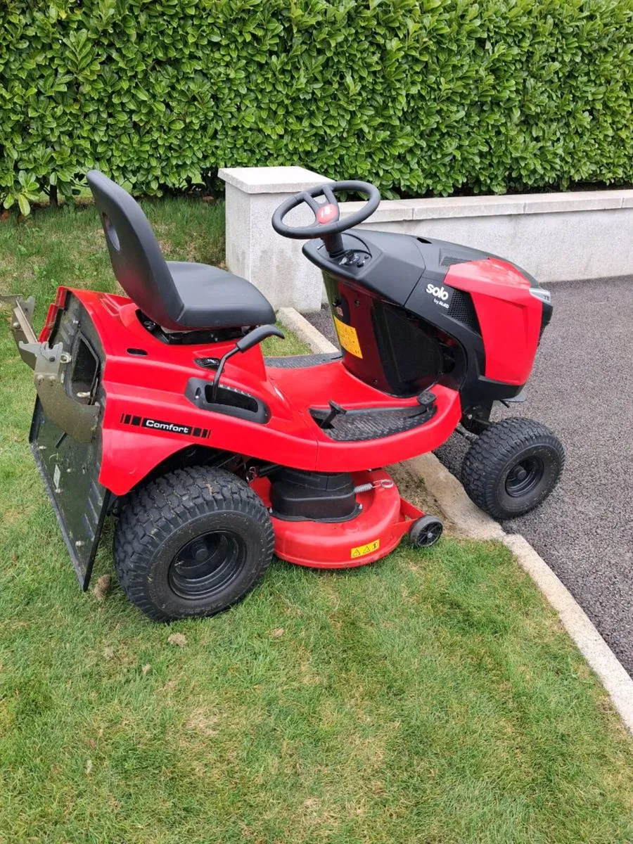 Ride on Lawnmower - Image 4