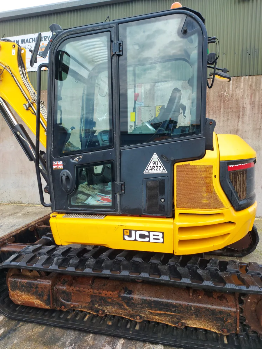 Jcb - Image 2