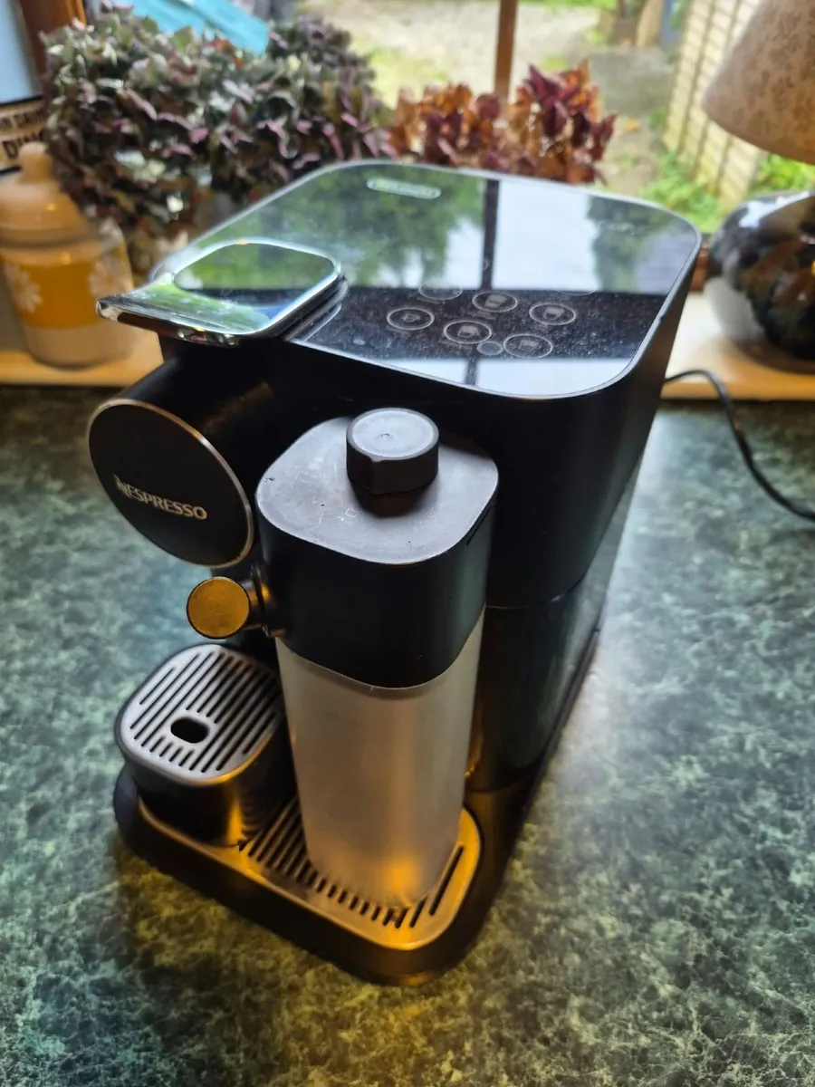 Delonghi Nespresso Coffee Machine for sale - Image 1