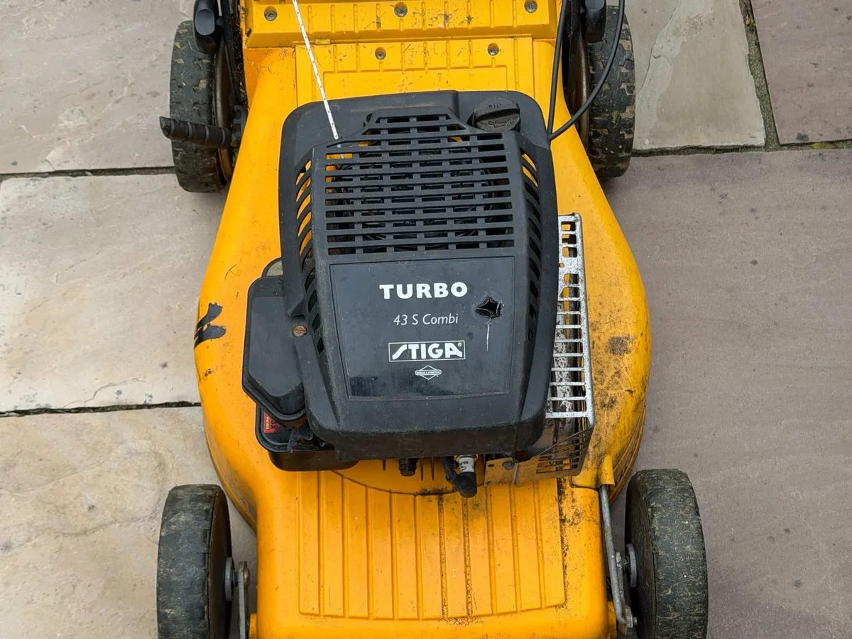 Tiga Petrol Lawnmower - Image 3