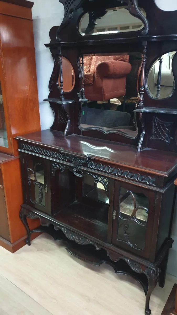 Sideboard