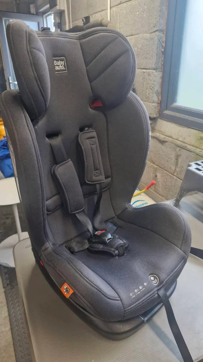 Baby seat - Image 4
