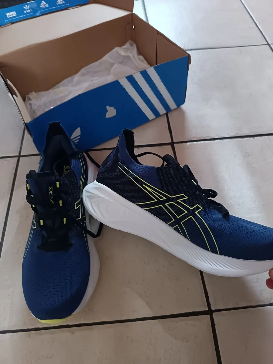 ASICS Training Runners – Brand New / Unused - Image 2