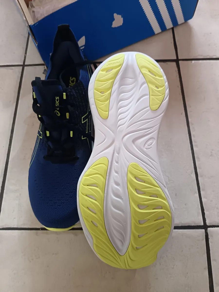 ASICS Training Runners – Brand New / Unused - Image 3