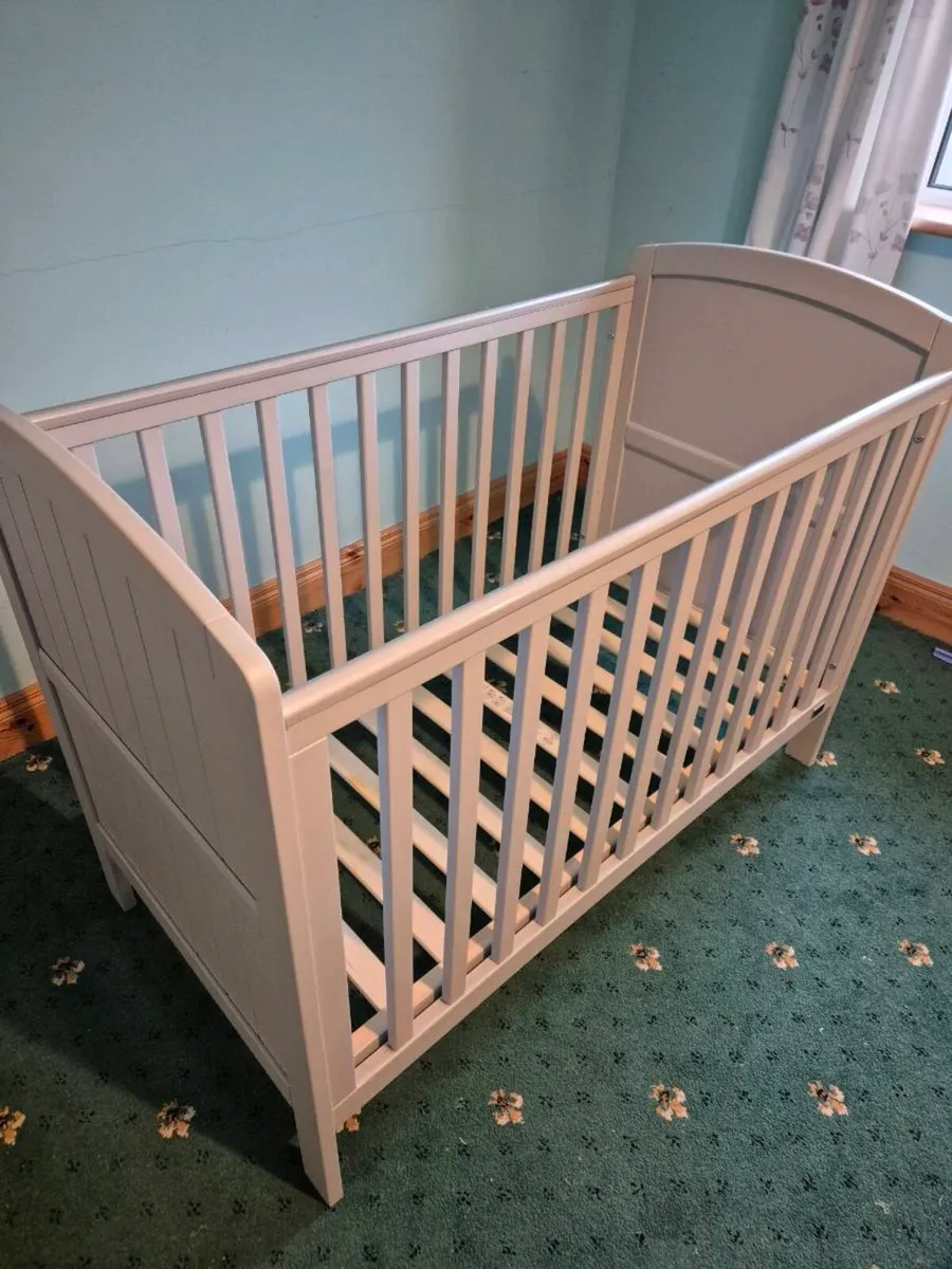 Mamas & Papas Child's Cot - Image 2