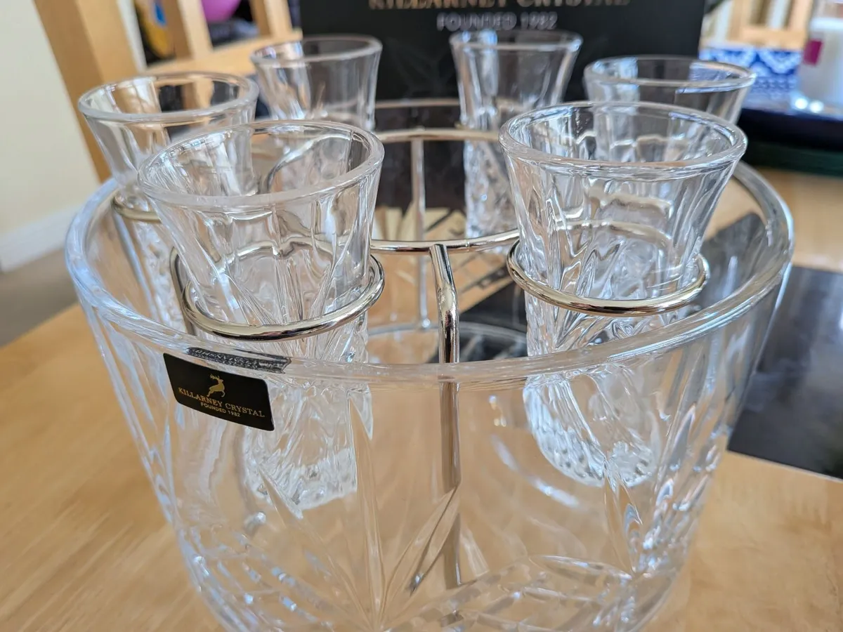 Killarney Crystal  Trinity Vodka Set - Image 3