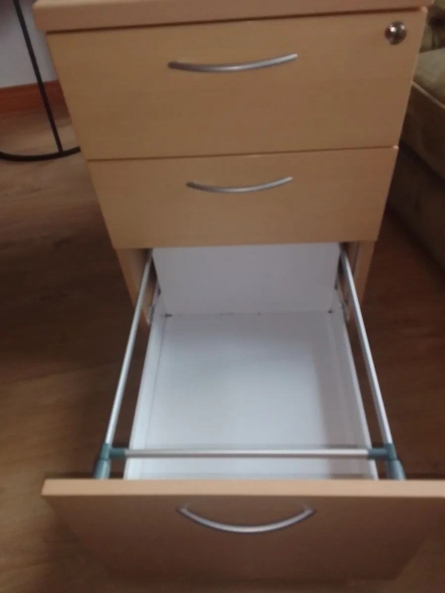 Locker/filing cabinet - Image 2