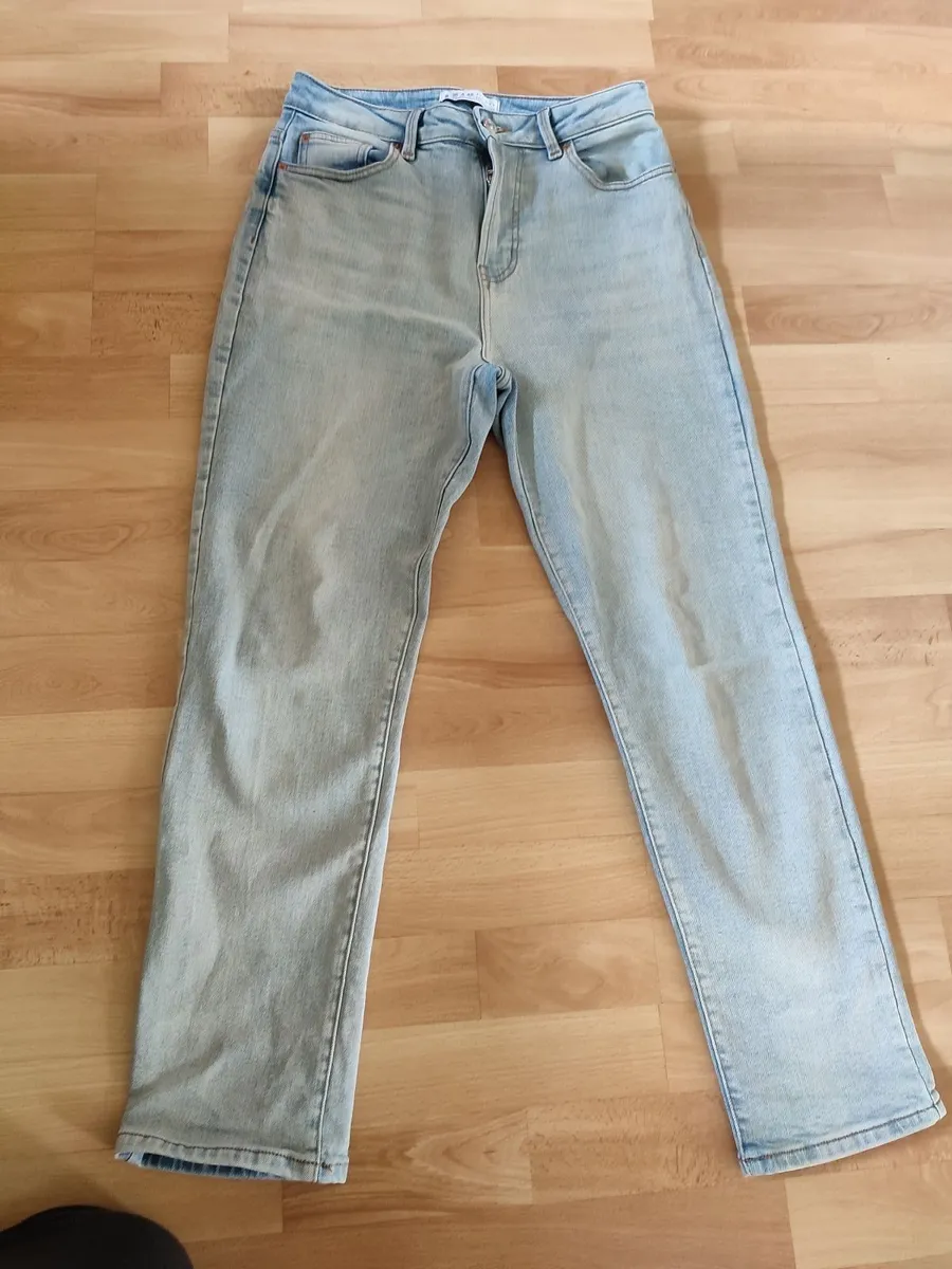 jeans - never worn - Image 1
