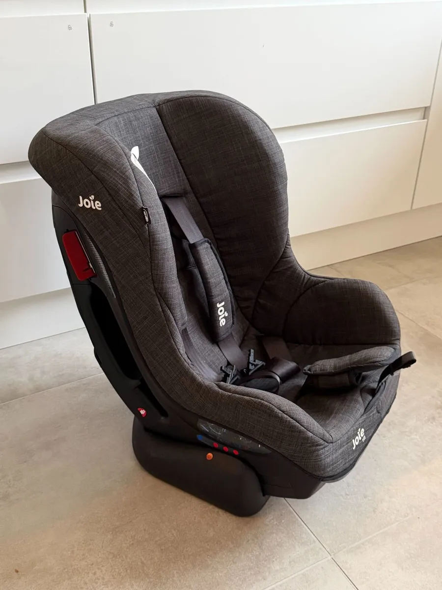 Joie Seatbelt Forward Facing Carseat - Image 1