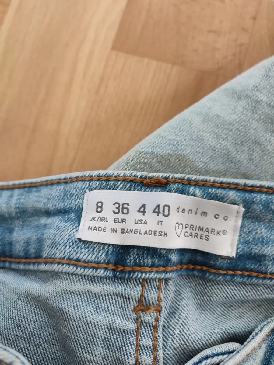 jeans - never worn - Image 3