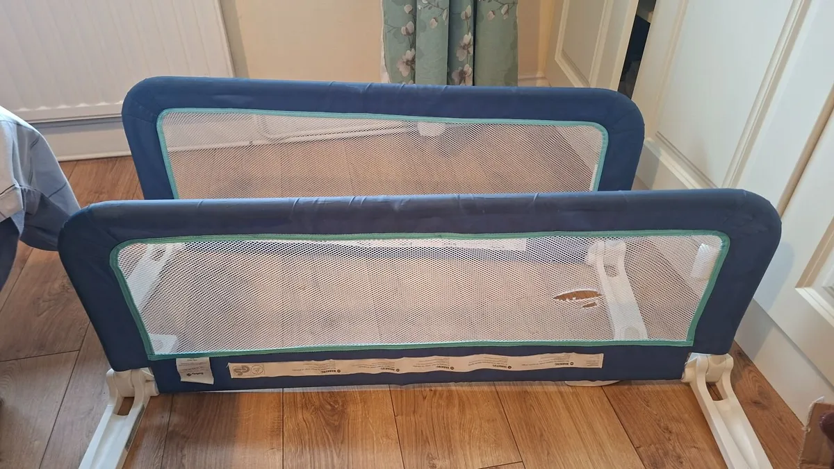 Bed rails - Image 2