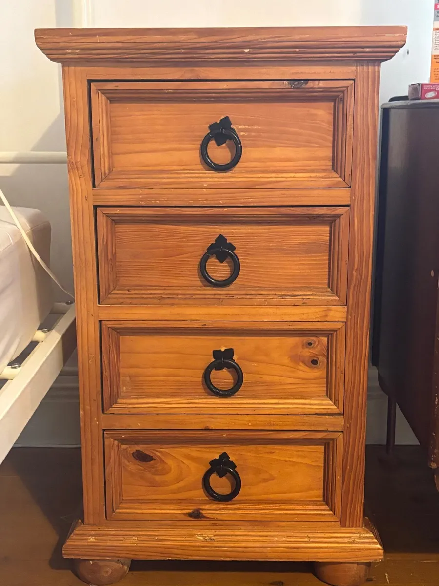 4 Drawer Bedside Table - Image 3