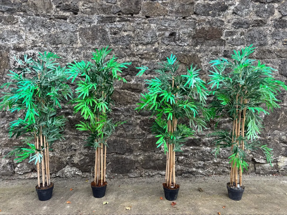 Artificial plants - Image 1