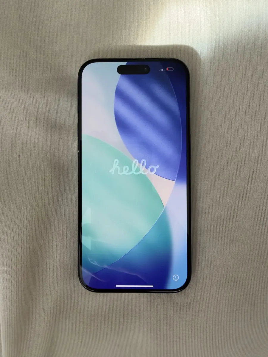 iPhone 15 Pro, 128 GB, Blue Titanium - Image 3