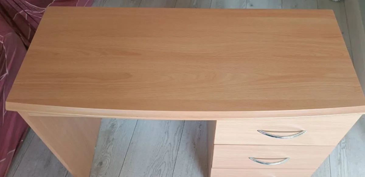 Study table for students - Image 2