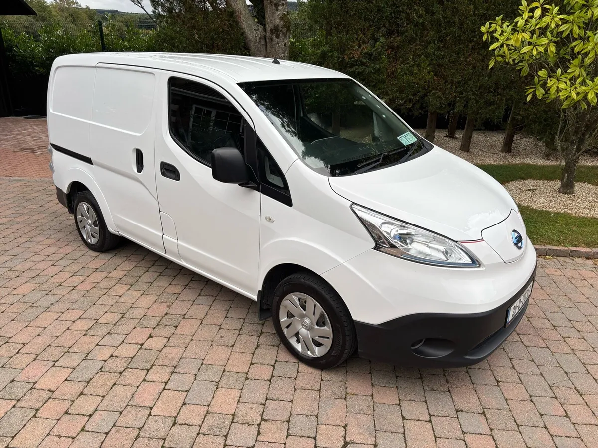 Nissan NV 200 Full Electric 300kms WLTP €6600 - Image 1