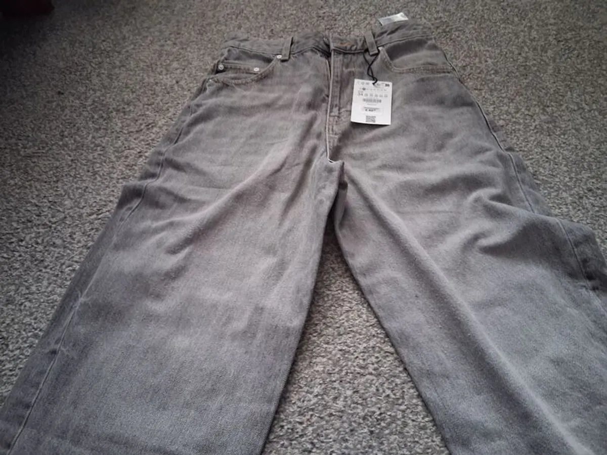 jeans - Image 1