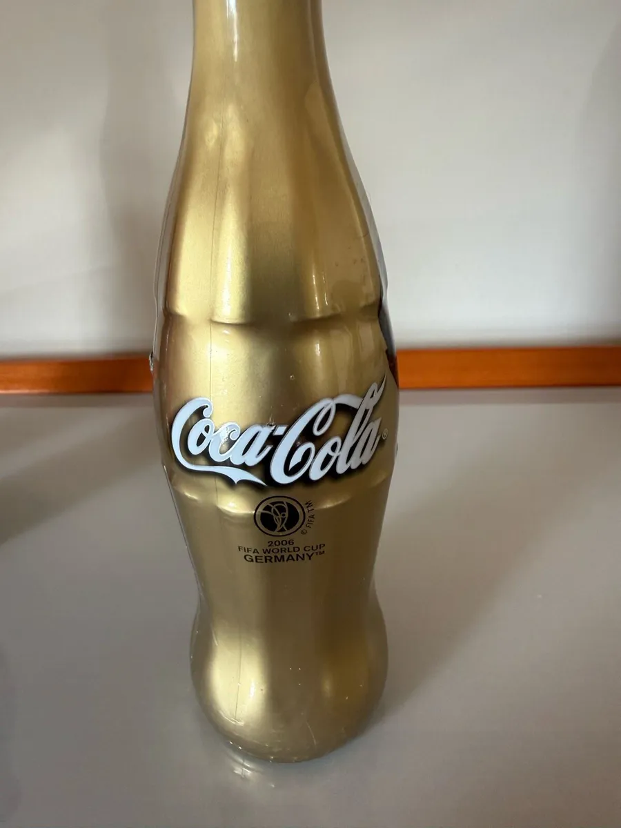Collectible unopened Coca cola world cup bottles - Image 3