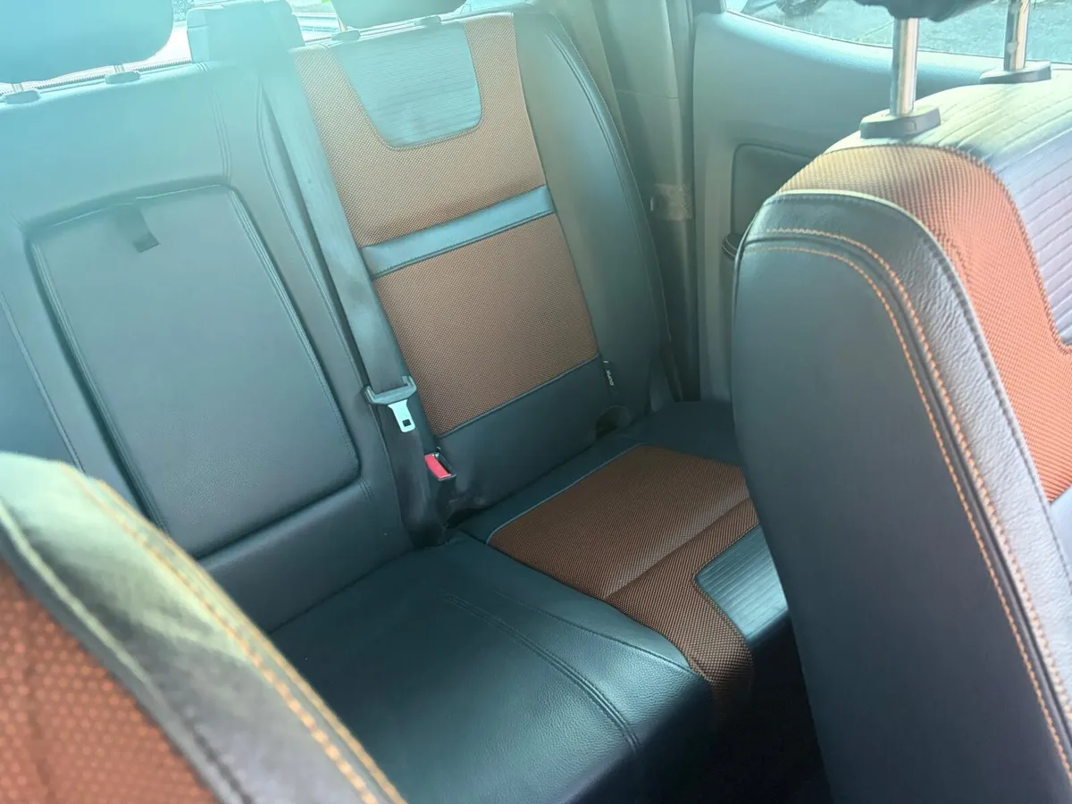 191 Ford Ranger Wildtrak - Image 4
