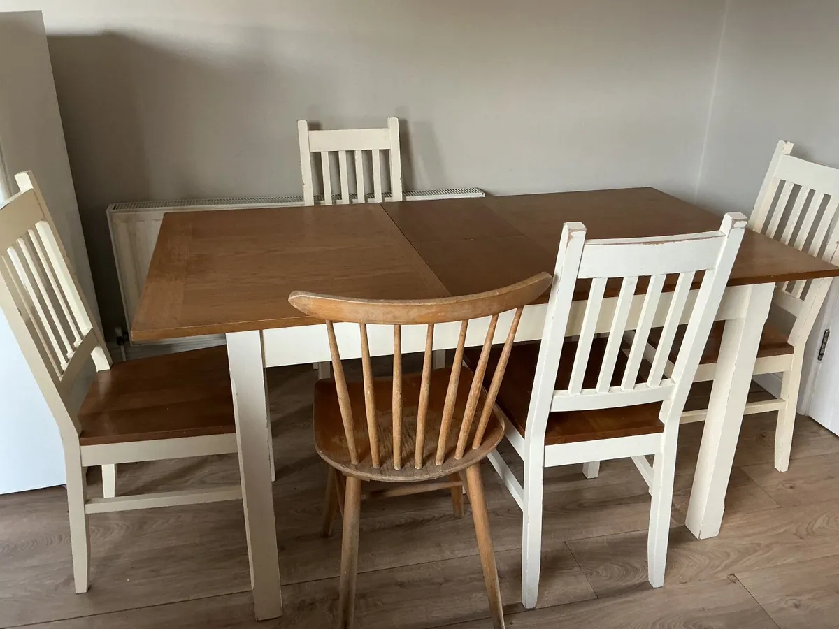 Kitchen table and six chairs - Image 4