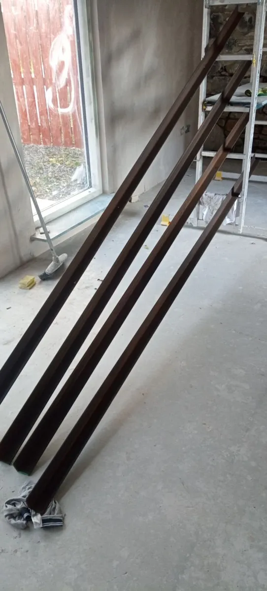 Angled steel - Image 1