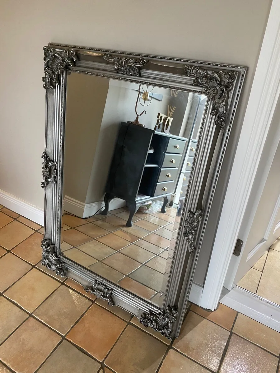Mirror - Image 2