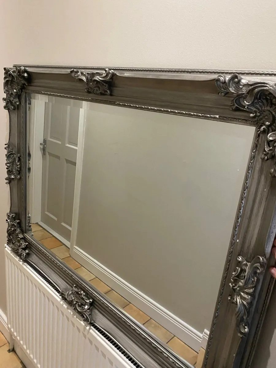 Mirror - Image 1
