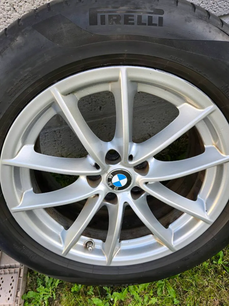 Wheels and tyres - Image 1