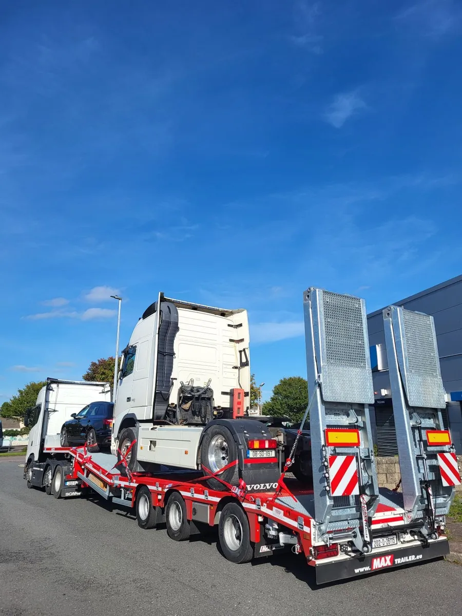 Low loader transport service - Image 2