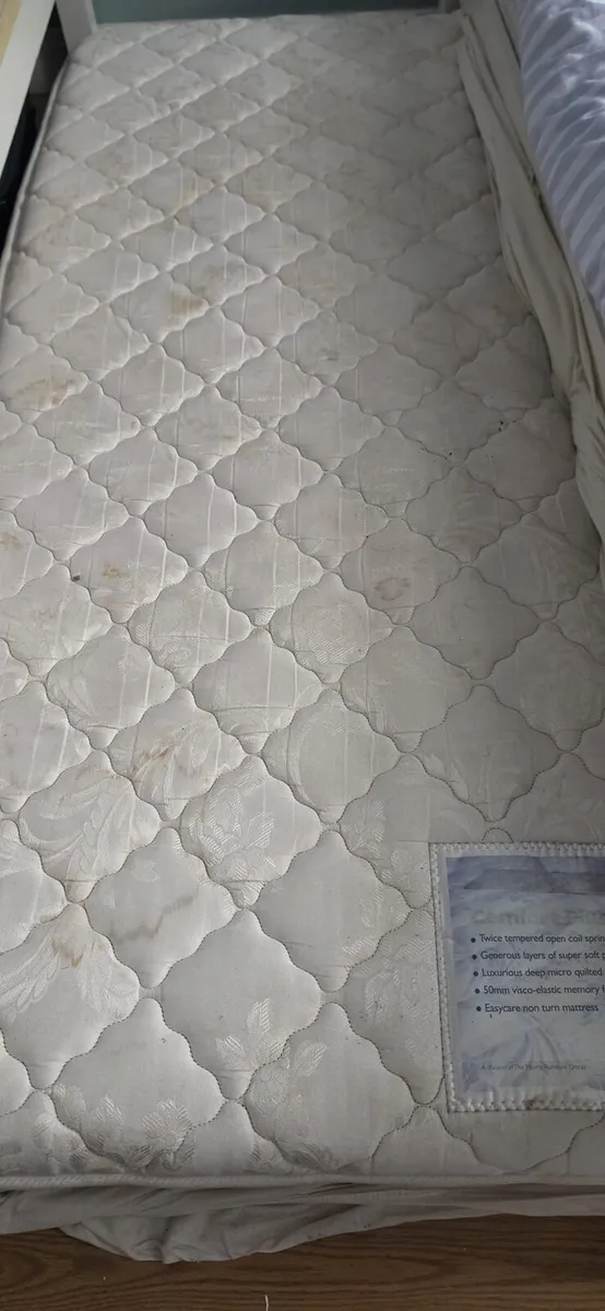 King size mattress - Image 3