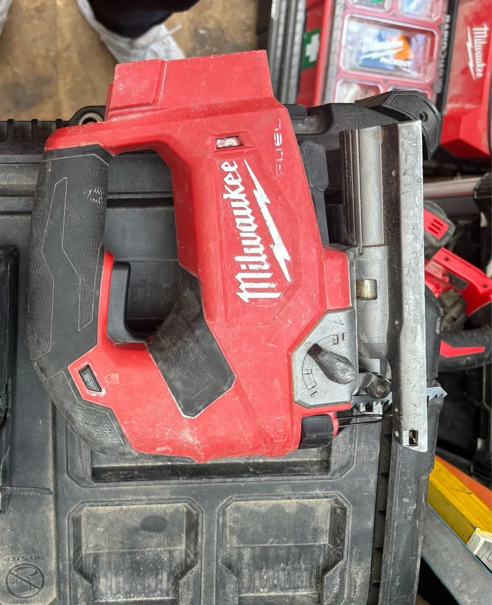Milwaukee multi tool, jigsaw, grinder and sds - Image 4