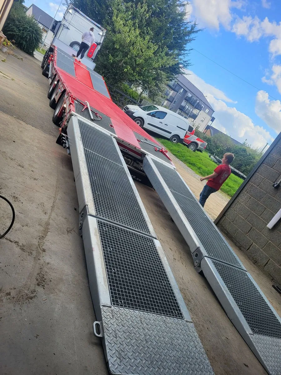 Low loader transport service - Image 3