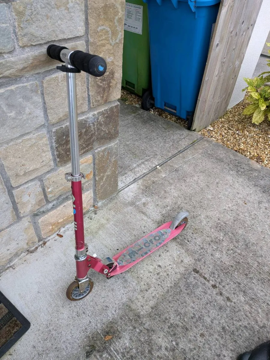 Kids Scooter Micro Sprite Purple - Image 1